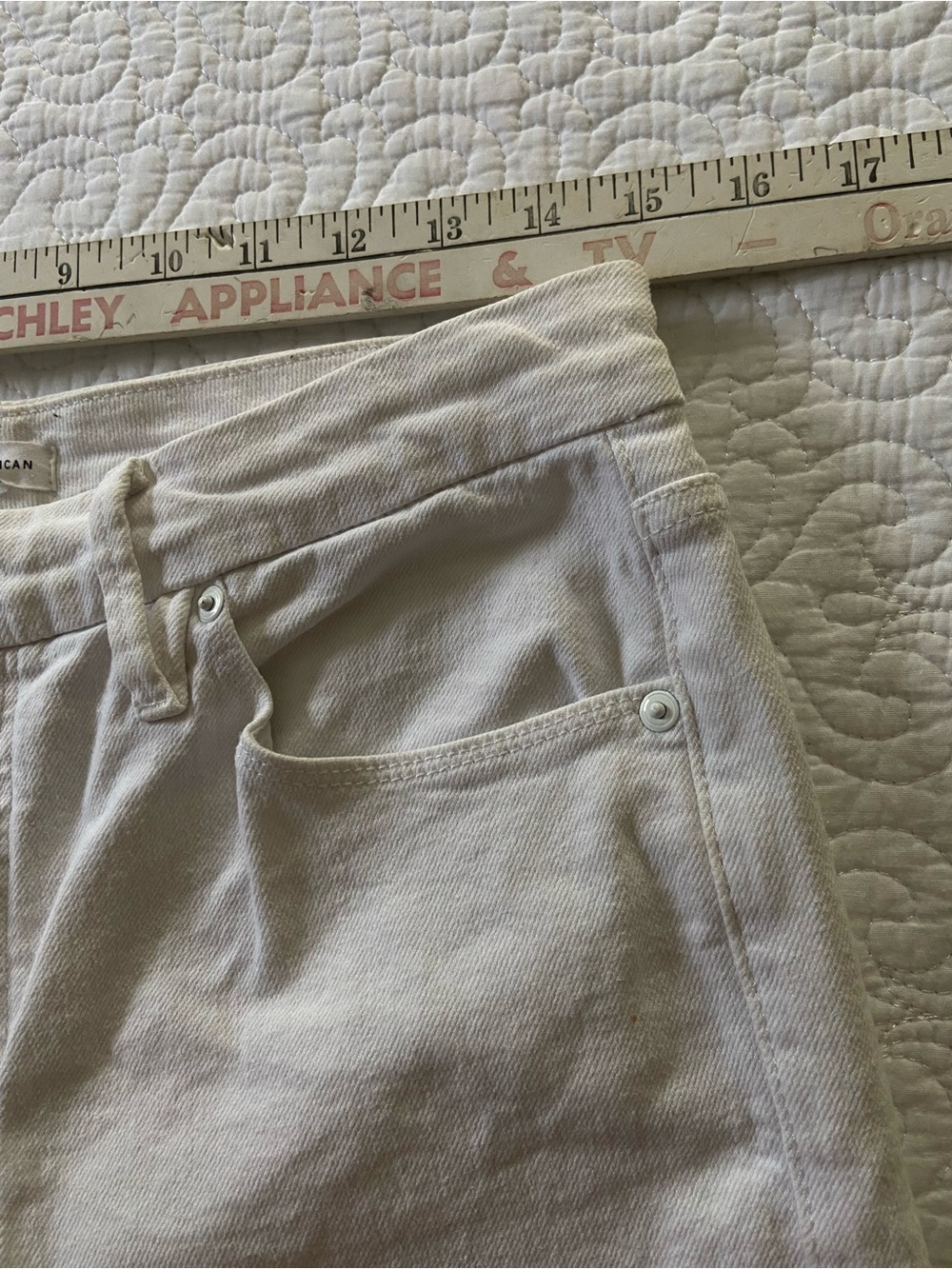 Good American White Wide-Leg Jeans Size 14/32 (fits like a size 8/10) - Picture 9 of 15